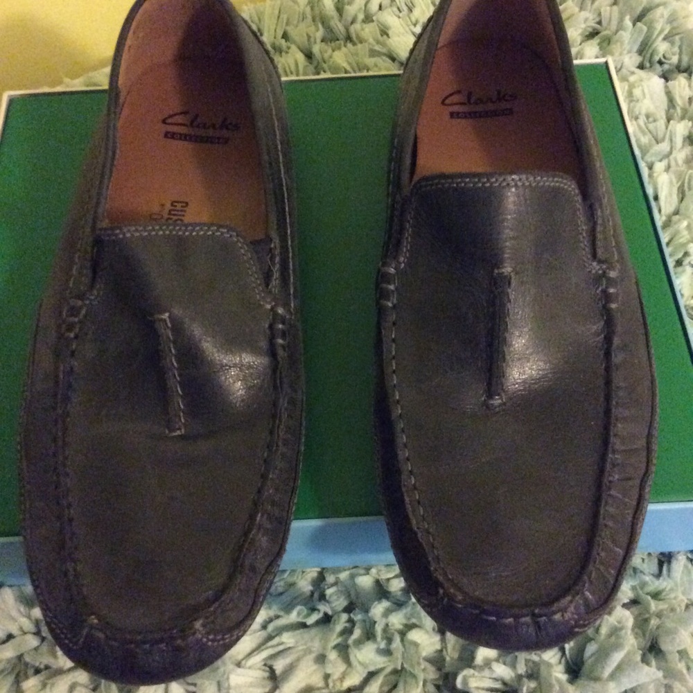 Clarks blue leather size 9 1/2